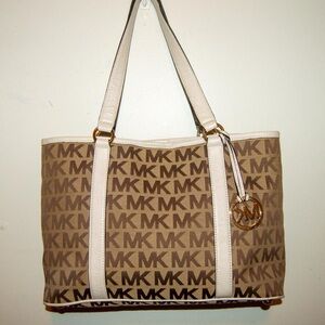 micheal kors tote